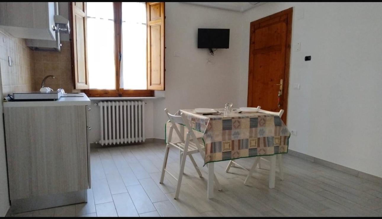 Le Suite Di Arsilda - Affitti Brevi Italia ปิซา ภายนอก รูปภาพ